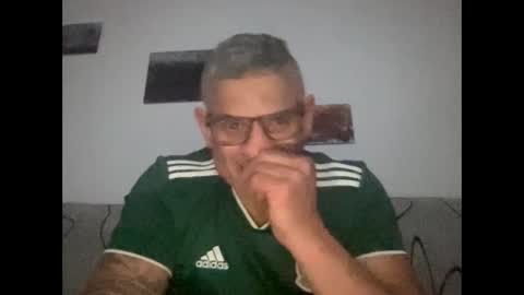 Snapshot of trip2nite3000 chatting on 2, 2, 2025 Ramiro online show from 2, 2, 2025