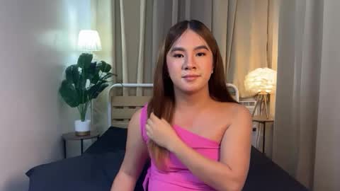 trishahotfucker26 online show from 5, 10, 2025