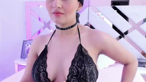 Trissha online show from 24, 4, 2026