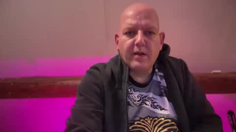 Triton online show from 10, 3, 2026