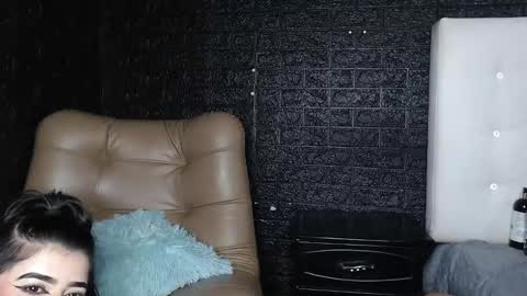 trixxiee_ online show from 18, 2, 2025