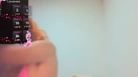 Trixy Rose online show from 4, 3, 2026