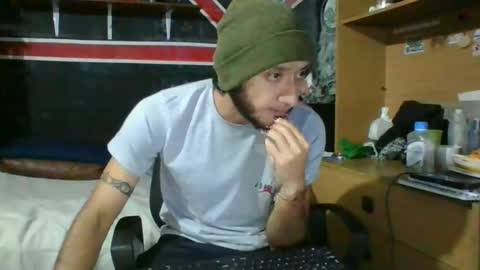 Snapshot of trizquelmen chatting on 3, 1, 2025 Andrew online show from 3, 1, 2025