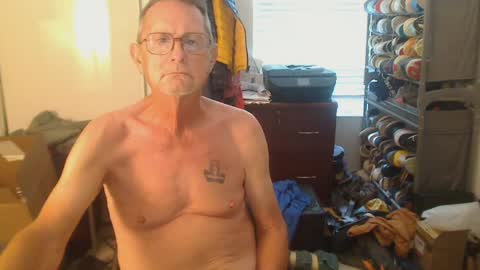 Snapshot of troffer1020 chatting on 23, 6, 2026 Troffer online show from 23, 6, 2026