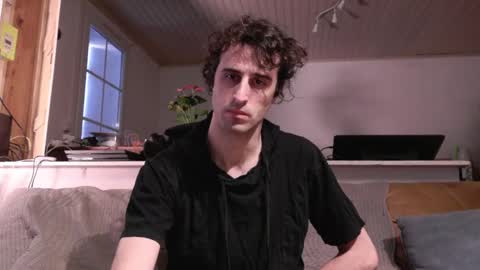 trucdeoufouf online show from 4, 2, 2025