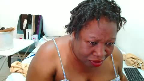 TrueBella30 online show from 12, 9, 2025