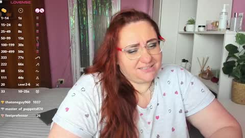 Snapshot of truly_goddess chatting on 3, 2, 2025 Adelle online show from 3, 2, 2025