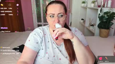 Snapshot of truly_goddess chatting on 7, 3, 2025 Adelle online show from 7, 3, 2025