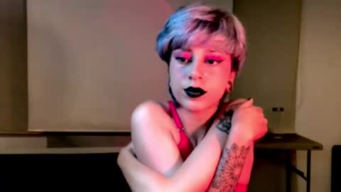 Snapshot of tryp666 chatting on 4, 2, 2025 Cait online show from 4, 2, 2025