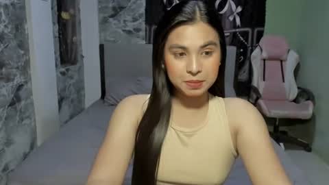 Snapshot of ts_barbie28 chatting on 15, 12, 2024 KC online show from 15, 12, 2024