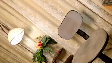 Chloe online show from 7, 3, 2026