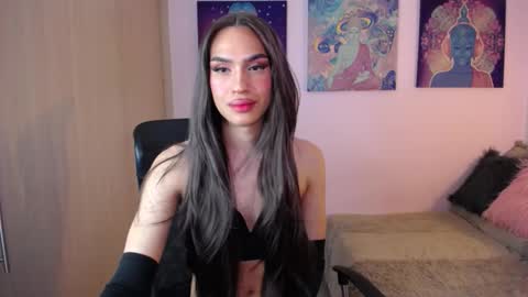 TS Alexa Feet online show from 14, 1, 2026