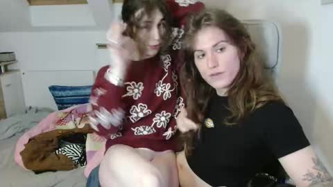 Snapshot of tsbubbles760 chatting on 18, 10, 2025 TSBubbles online show from 18, 10, 2025