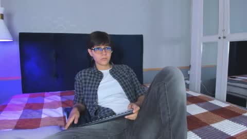 Maru online show from 20, 9, 2025