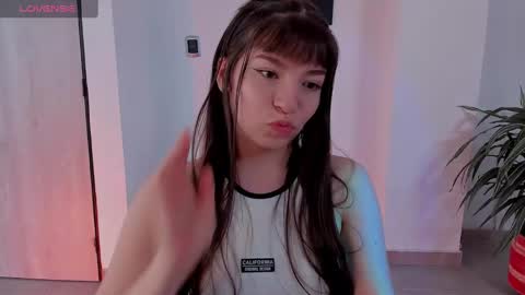 Tsuky online show from 8, 3, 2025