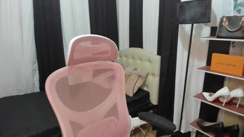 tsuncutrhein online show from 11, 11, 2025