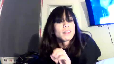 Snapshot of tsvickyyvee chatting on 12, 5, 2026 tsvickyyvee online show from 12, 5, 2026