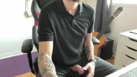 TT Boy2000 online show from 25, 3, 2026