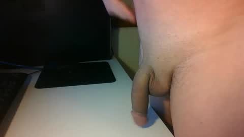 Snapshot of ttdiaz01 chatting on 9, 1, 2026 Portuga online show from 9, 1, 2026