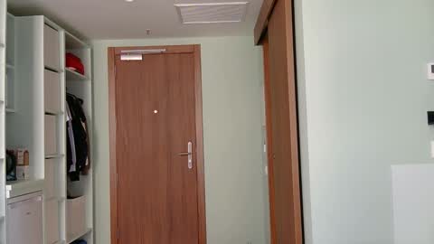 tudorasputas online show from 18, 4, 2026