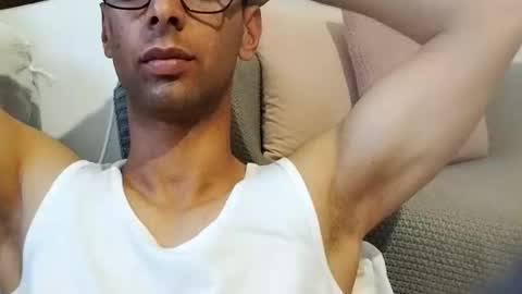 TunisienSexyGuy online show from 21, 4, 2026
