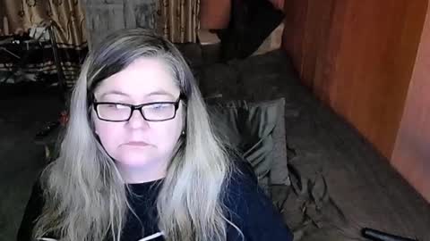 Lana online show from 23, 2, 2025