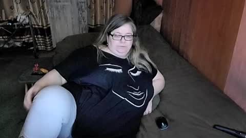 Lana online show from 24, 2, 2025