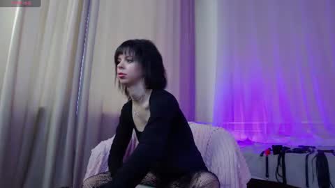 Snapshot of twiggysmith chatting on 21, 6, 2026 Twiggy online show from 21, 6, 2026