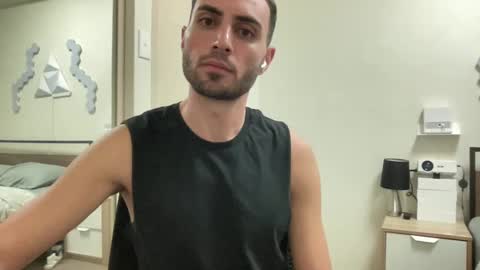 Snapshot of twikboy chatting on 27, 2, 2025 Twinkboy online show from 27, 2, 2025