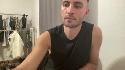 Snapshot of twikboy chatting on 1, 11, 2025 Twinkboy online show from 1, 11, 2025