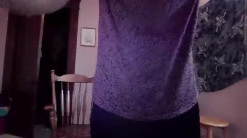 Kitten online show from 8, 12, 2024