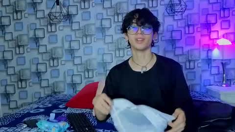 Sebastin online show from 19, 5, 2026