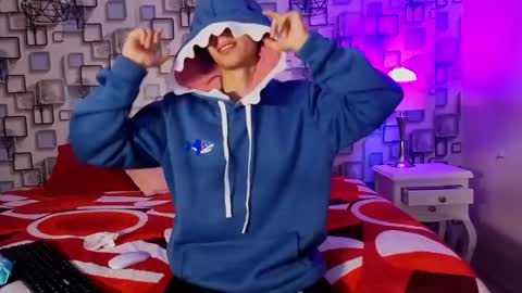 Snapshot of twink_sebas7 chatting on 27, 5, 2026 Sebastin online show from 27, 5, 2026