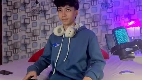 Snapshot of twink_sebas7 chatting on 9, 6, 2026 Sebastin online show from 9, 6, 2026