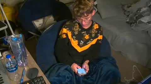 shytwink online show from 20, 9, 2025