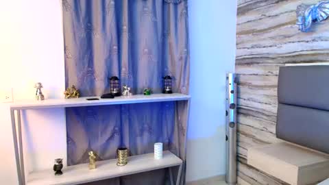 twinslovers_ online show from 24, 11, 2025