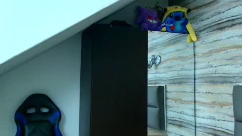 twinslovers_ online show from 7, 1, 2026