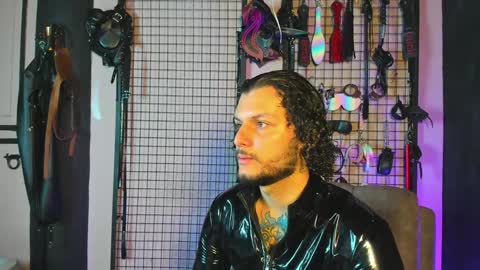 Snapshot of twisted_fantasy_ chatting on 28, 1, 2025 Clio Tadeo online show from 28, 1, 2025