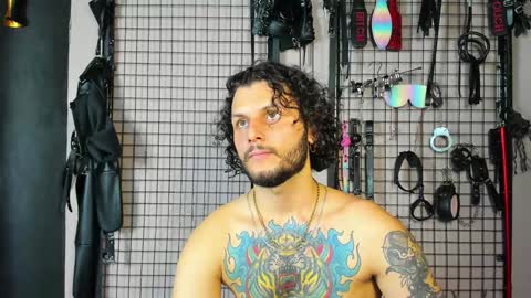 Snapshot of twisted_fantasy_ chatting on 7, 2, 2025 Clio Tadeo online show from 7, 2, 2025