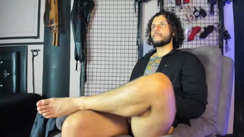 Snapshot of twisted_fantasy_ chatting on 23, 2, 2025 Clio Tadeo online show from 23, 2, 2025