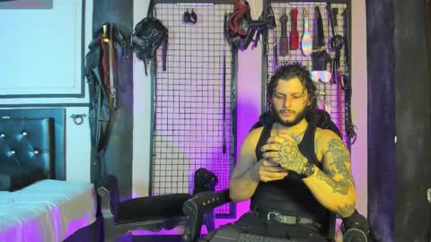 Snapshot of twisted_fantasy_ chatting on 9, 9, 2025 Clio Tadeo online show from 9, 9, 2025