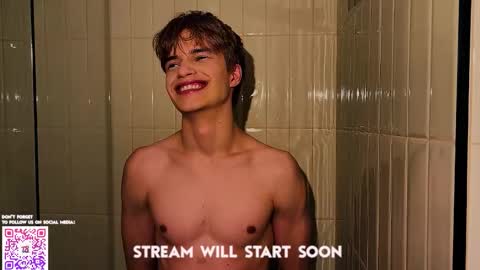 Molly and Nick online show from 25, 3, 2026