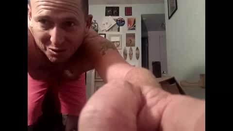 Twocrazy85 online show from 16, 2, 2025