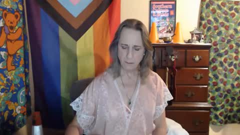 twocumkerry online show from 18, 2, 2026