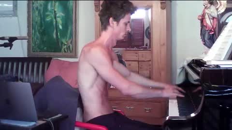 Snapshot of twoforallprivate chatting on 29, 10, 2025 TobeBritta online show from 29, 10, 2025