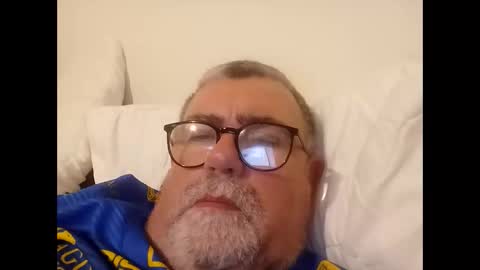 twohats2810 online show from 20, 12, 2025