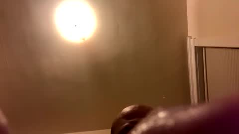 Snapshot of twotonetony1129 chatting on 17, 10, 2025 twotonetony1129 online show from 17, 10, 2025
