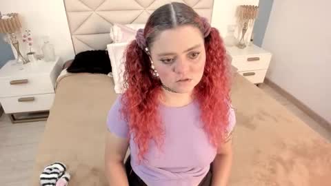 Twiggy online show from 11, 1, 2026