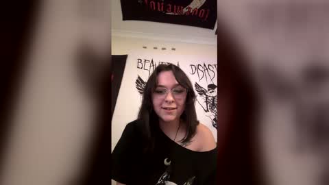 txhlia online show from 18, 4, 2026