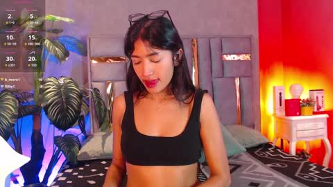 tyla_ks online show from 15, 9, 2025